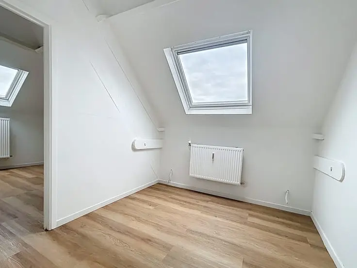 bb513575fe512a8589d6f328457fa216 (1).webp